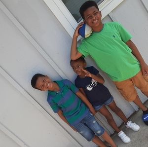 Meet your Posher, Dee